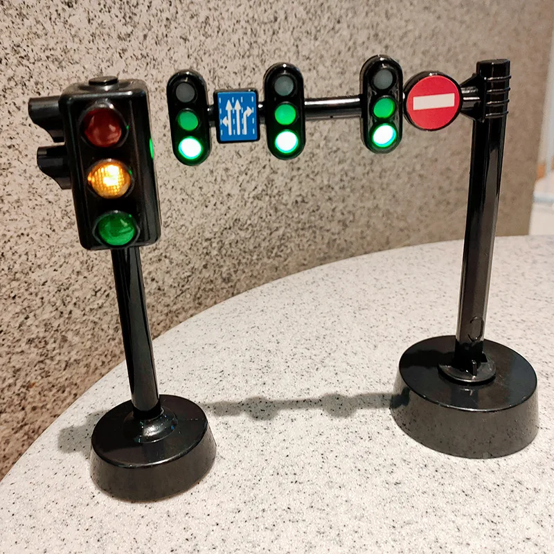 Children\'s toys, preschool safety education simulation, traffic signal lights, road signs, gas stations, car models, children pr
