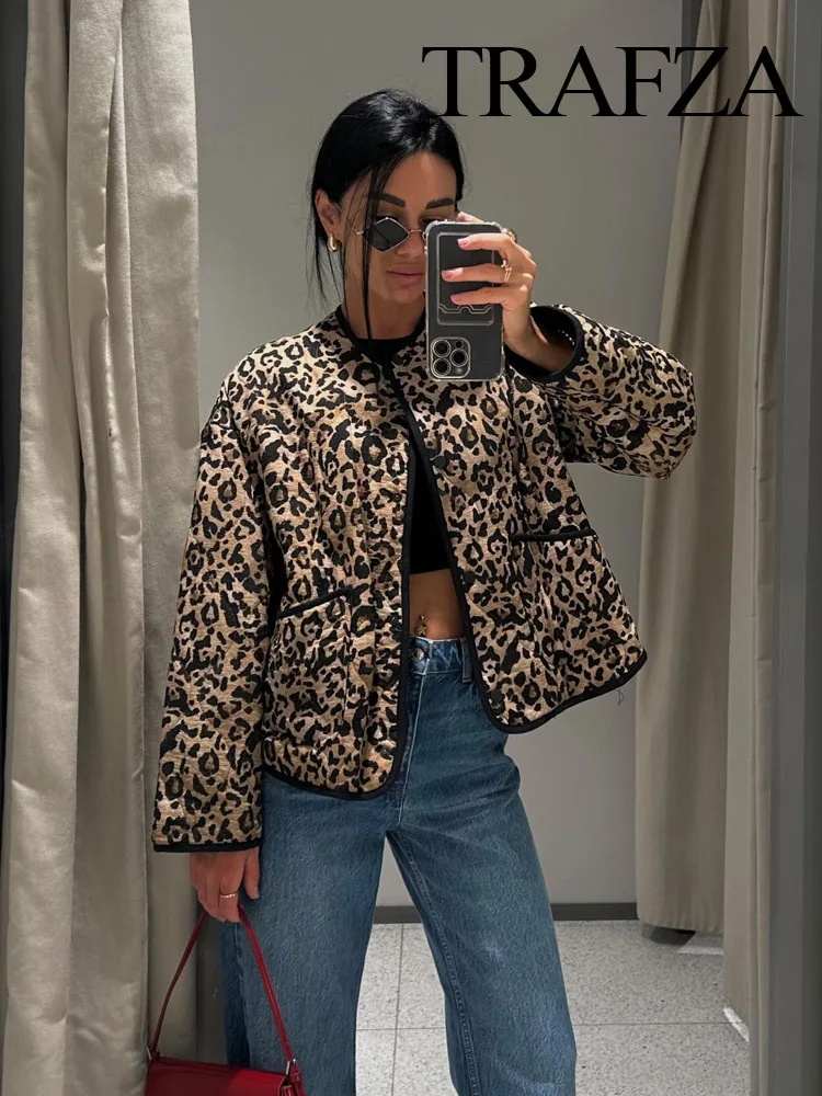 TRAFZA 2024 Women's Winter Trendy Cotton Coat Leopard Print Decorated Single Breasted Women's Casual Pocket Jacket Streetwear