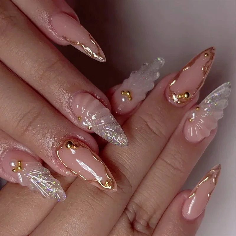 

Gold Bead Glitter Powder Shell Ripple Design Pearl Rhinestone Star Long Pointed Fake Nails False Nails Art Summer Press on Nails