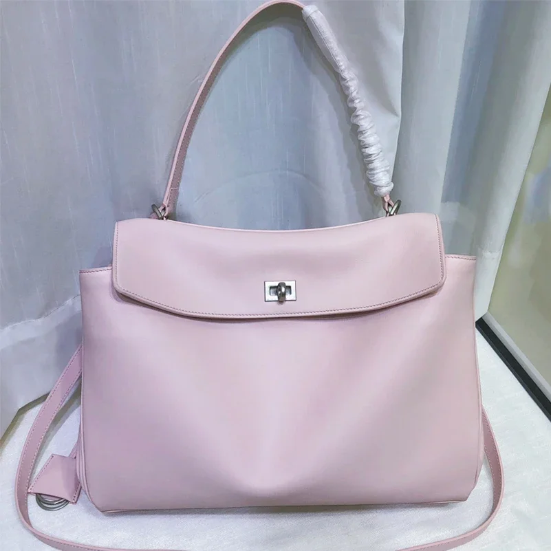 34cm Handbag Crossbody Bag Large Capacity Single Shoulder Simple Solid Color Flip Bag New Fashion Spring S ummer 2024 ﻿