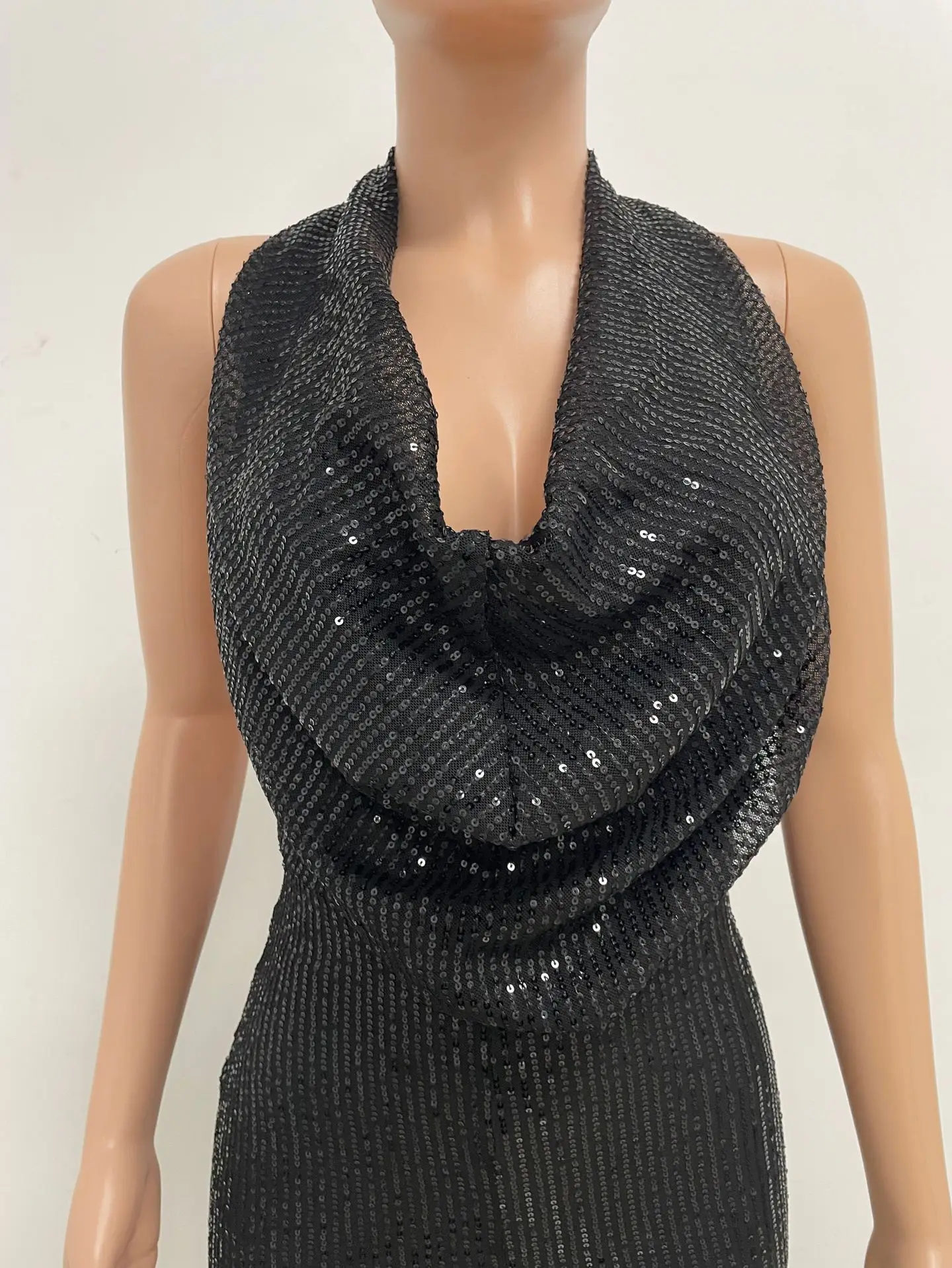 Summer Solid Ladies Sleeveless Backless One Piece Shiny V Neck Sequin Party Jumpsuit Elegant Women