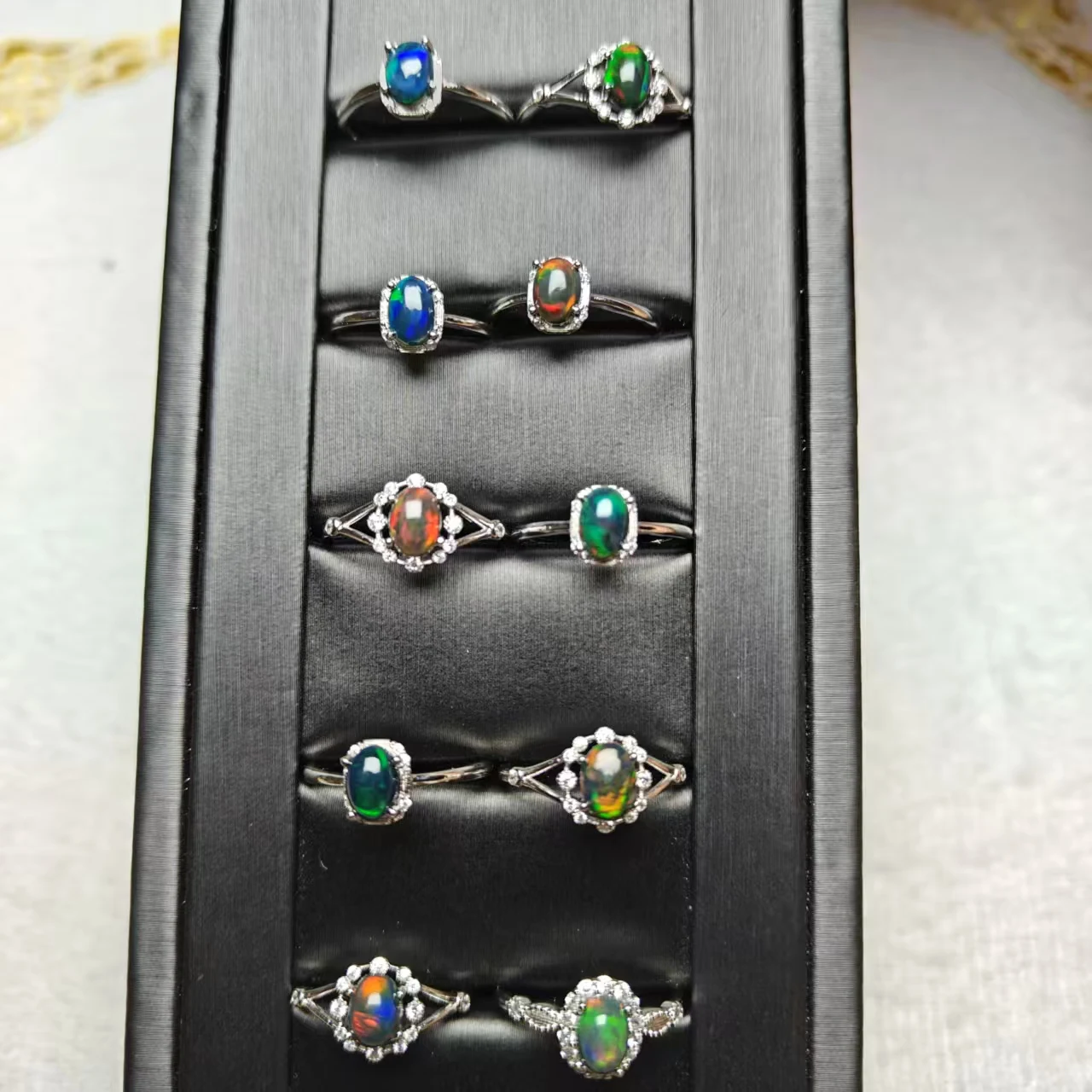 Natürlicher schwarzer Opal, verschiedene Designs, Ringdesign, trendig und vielseitig, schlicht und modisch, Damenring, Geschenk für Paare, Großhandel – Detail 2