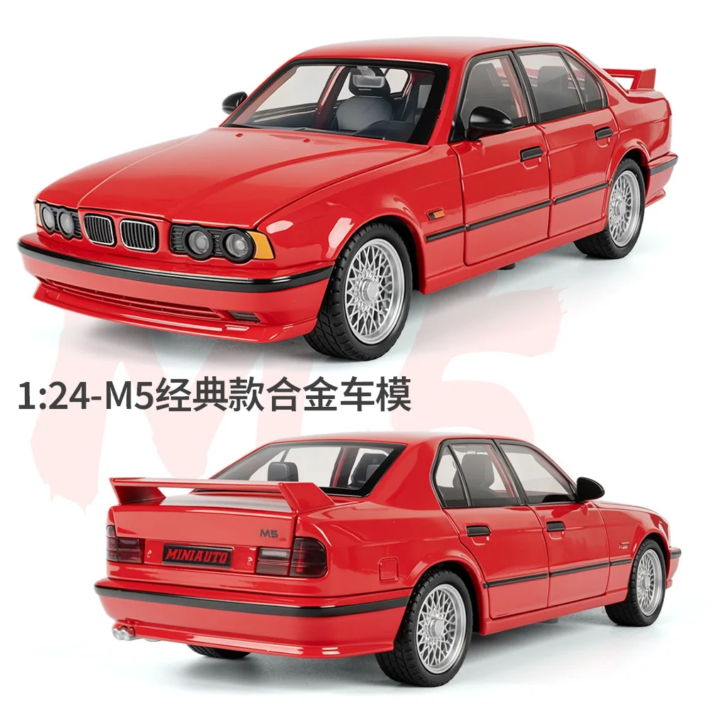 1:24 M5 Supercar Alloy Metal Diecast Model Car Home Decoration & Computer Desktop Ornaments Holiday Present Gift