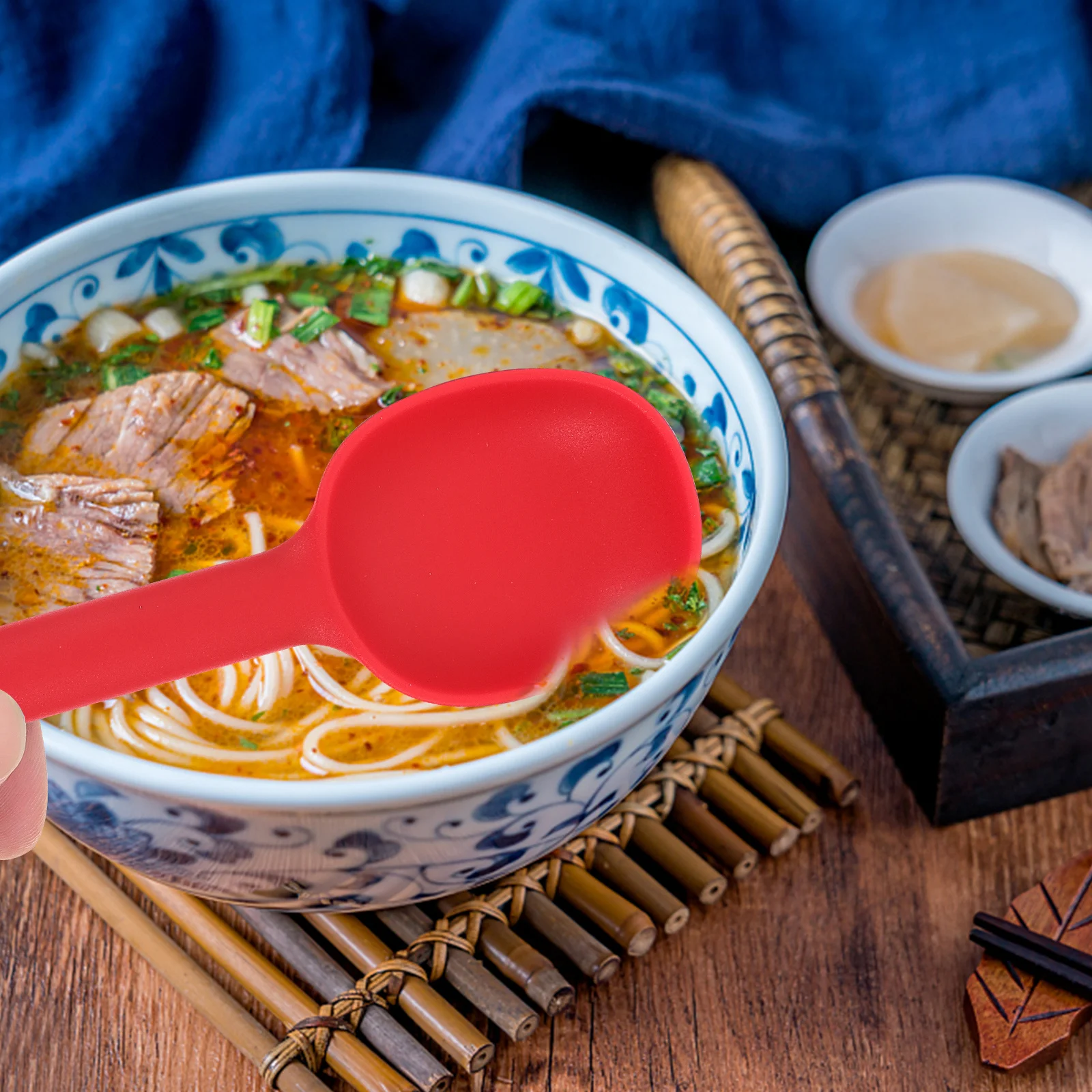

1pc Silicone Soup Spoon 10.8Inch Multipurpose Mixing Ladle For Kitchen Home Restaurant Smooth Edge Easy Clean Tool
