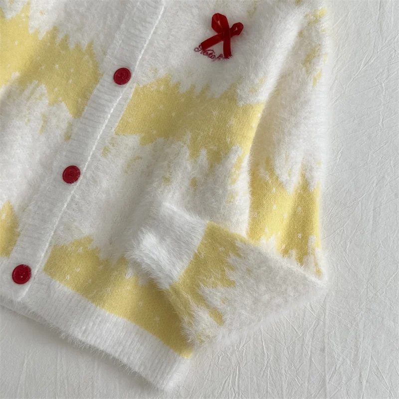 Cardigan maglione girocollo con fiocco a righe sfumate gialle da donna Maglione allentato stile pigro delicato francese elegante autunno e inverno