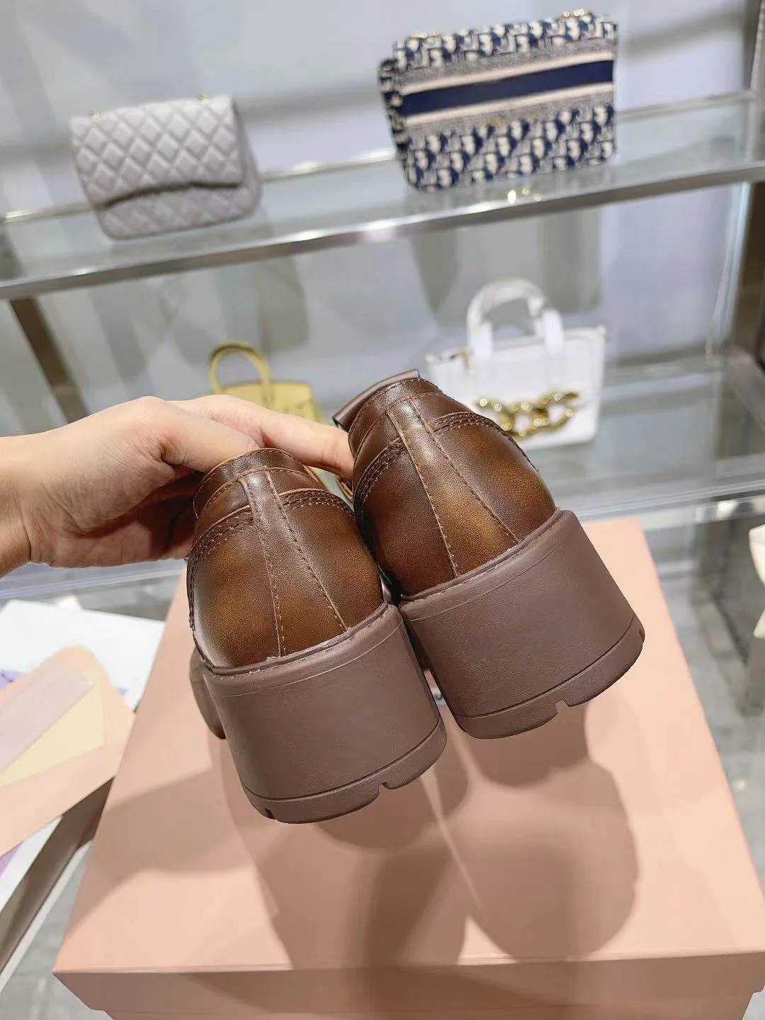 Mocassins de fundo grosso, práticos, duráveis, bem pareados, elegantes e versáteis, novos, outono e inverno, 2023