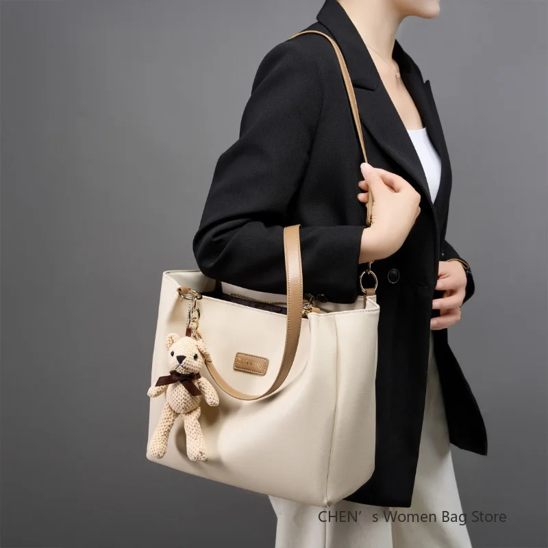 

Luxury Woman Shoulder Bag Soft Leather Large Capacity Square Fashion Tote Bag Fashionable Handbag Shopping Underarm Bag