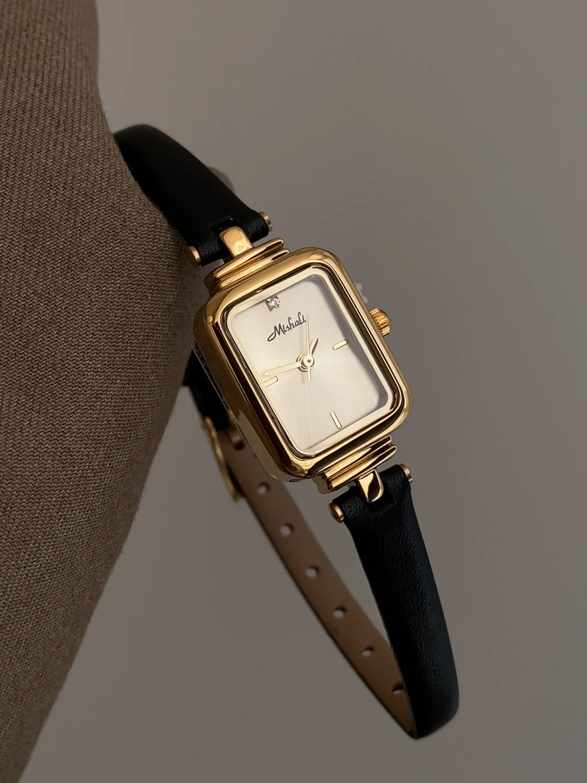 Luxury Watch Vintage - Vintage Rectangle Leather Watch for Woman