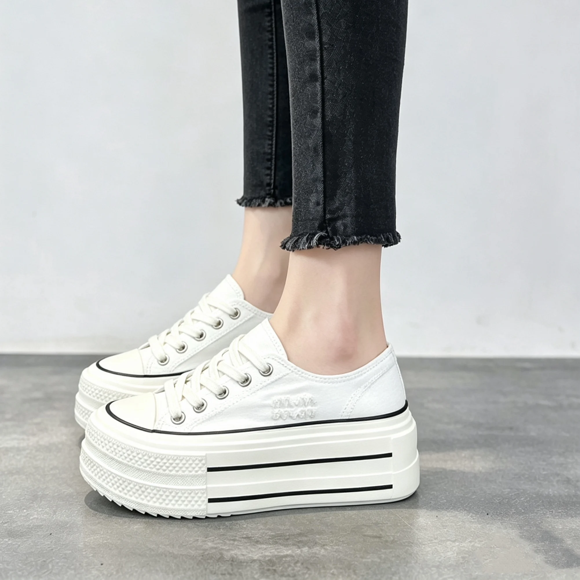 Women's Thick Bottom Canvas Shoes Breathable Casual Cross Buckle Korean Style round Toe Low Top Student Friendly Heightening ...