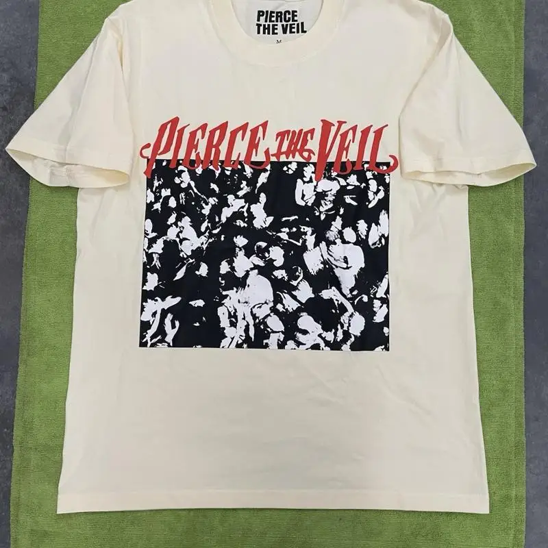 Средняя рубашка «Помилка» Pierce The Veil I Can't Hear You Tour Haar, сделанная в США
