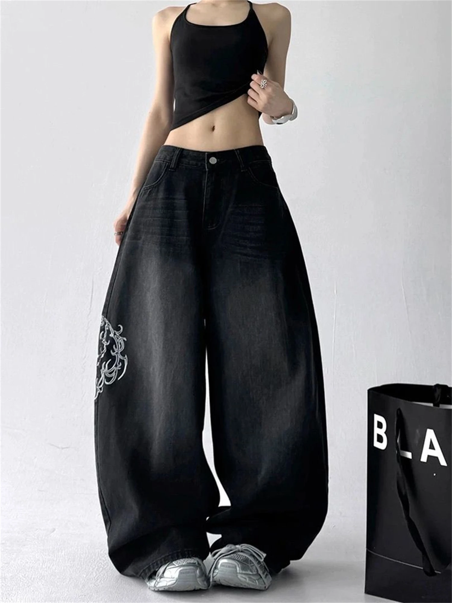 Women's High Waist Wide Leg Black Jeans Vintage Washed White Floral Embroidery Gothic Y2K Streetwear Loose Denim Trousers