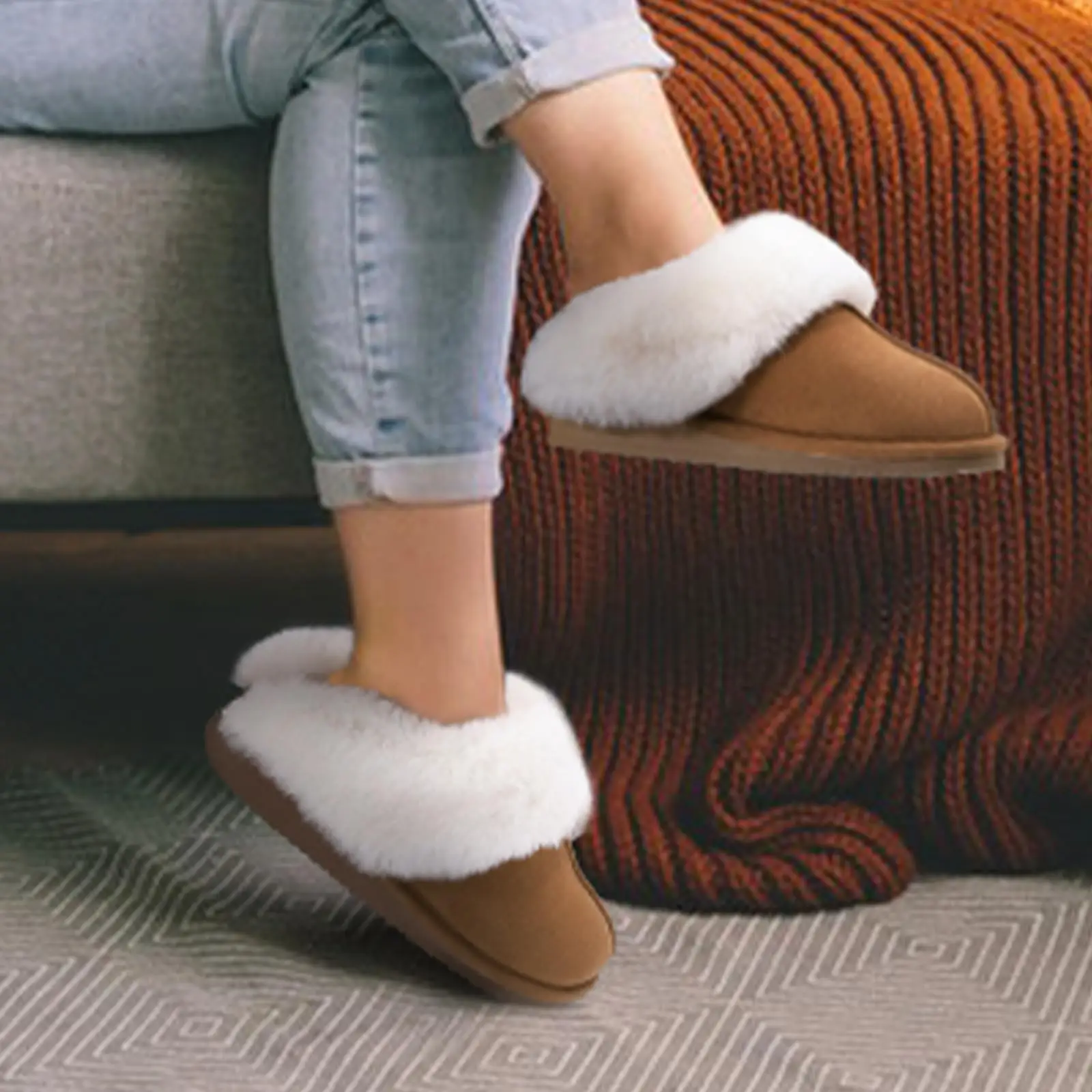 Evshine Winter Warm Memory Foam Slippers For Women Indoor Plush Home Shoes Fluffy Faux Fur Slippers Cozy Suede Furry Flat Slides