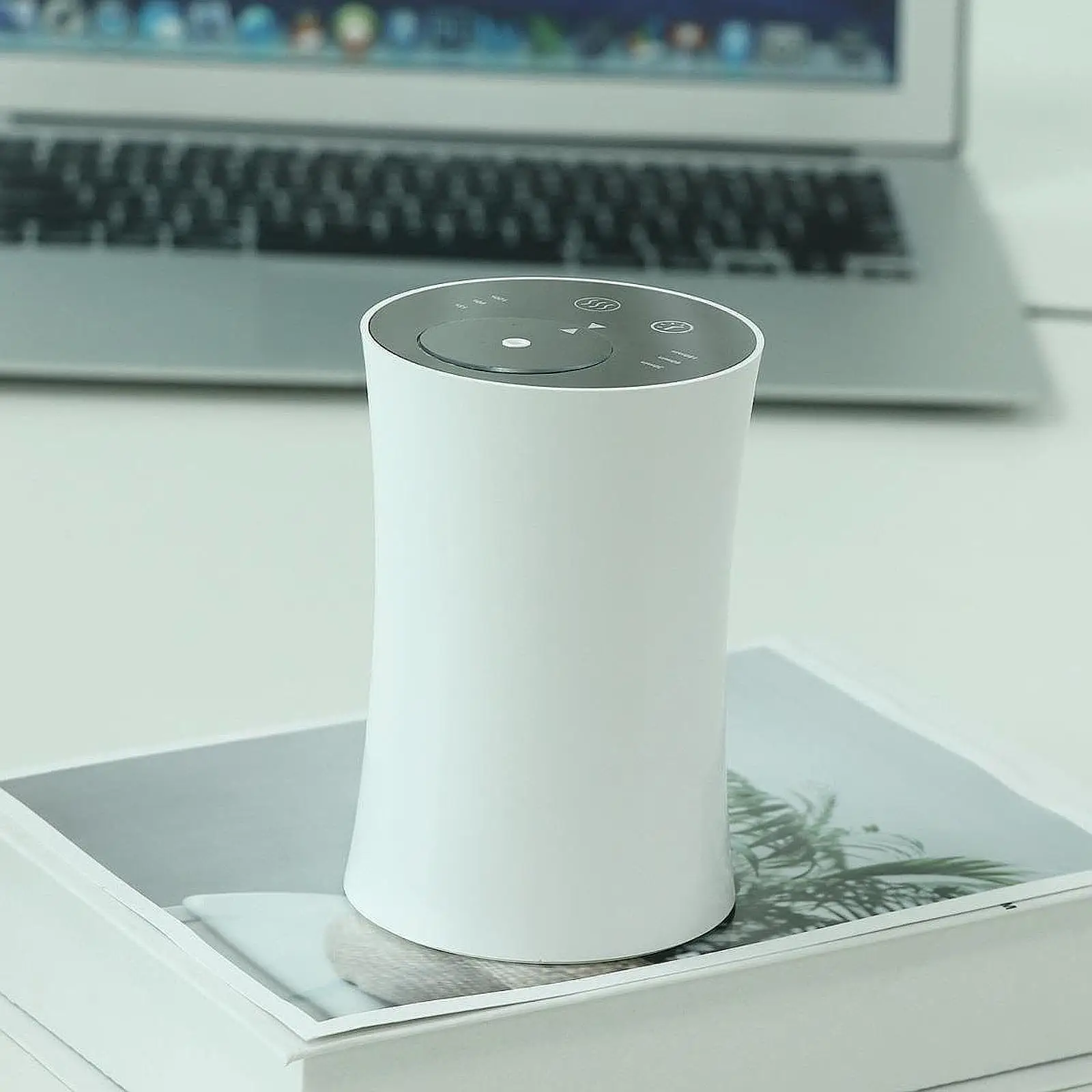 Portable Essential Oil Diffuser Waterless Compact Quiet Scent Machine Cordless Fragrance Device for Car Home Office Bedroom