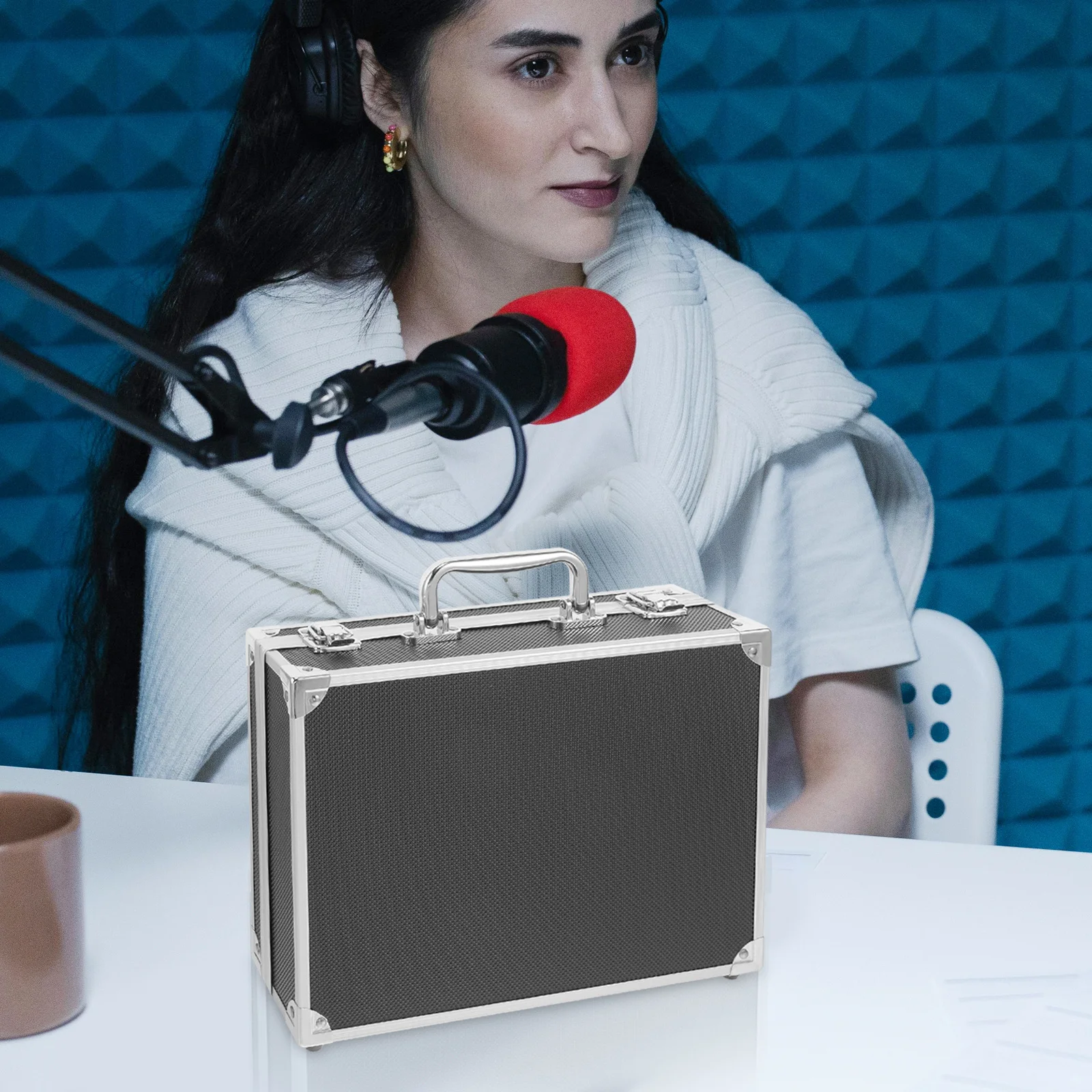 المحمولة سبائك الألومنيوم أداة صندوق دائم حقيبة للتخزين الإسفنج بطانة وثيقة أداة المنظم أدوات الحاويات