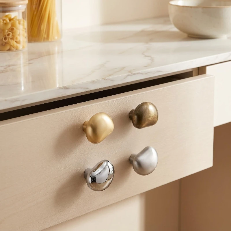 Simple Cabinet Door Knob Pebble-Shaped Single-Hole Pull Handle Vintage Copper Brushed Cabinet Drawer Handle Furniture Hardwar