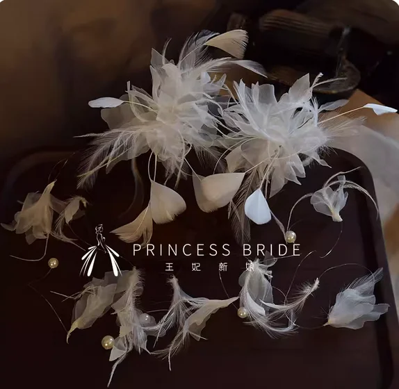 

Bride headdress super fairy smart white feather flower hairpin age-reducing temperament high sense wedding dress hair accessorie