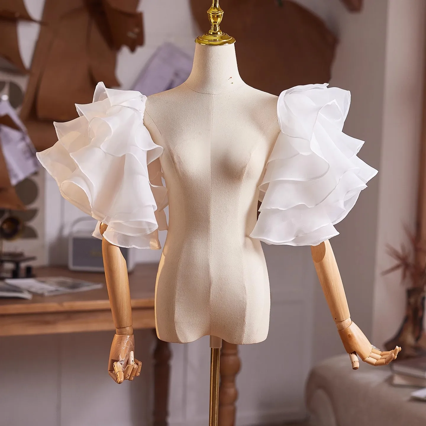 Women's Elegant Designer White Arm Sleeve Female Vintage Photography Formal Dress Performance Party Glove R3003