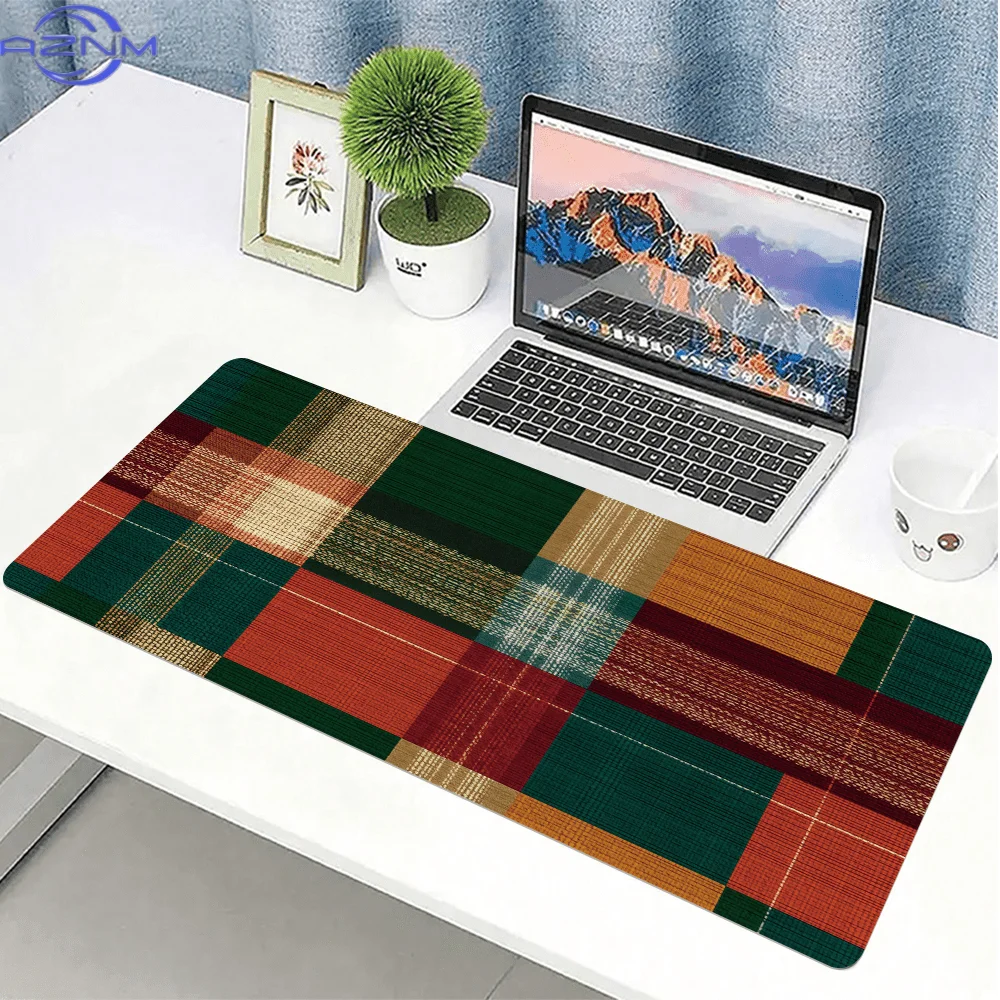 1pc Retro Checkered Pattern Mouse Pad, Extended Non-Slip Desk Mat for Keyboard And Mouse, Precision Sewn Edge Table Mat for Home