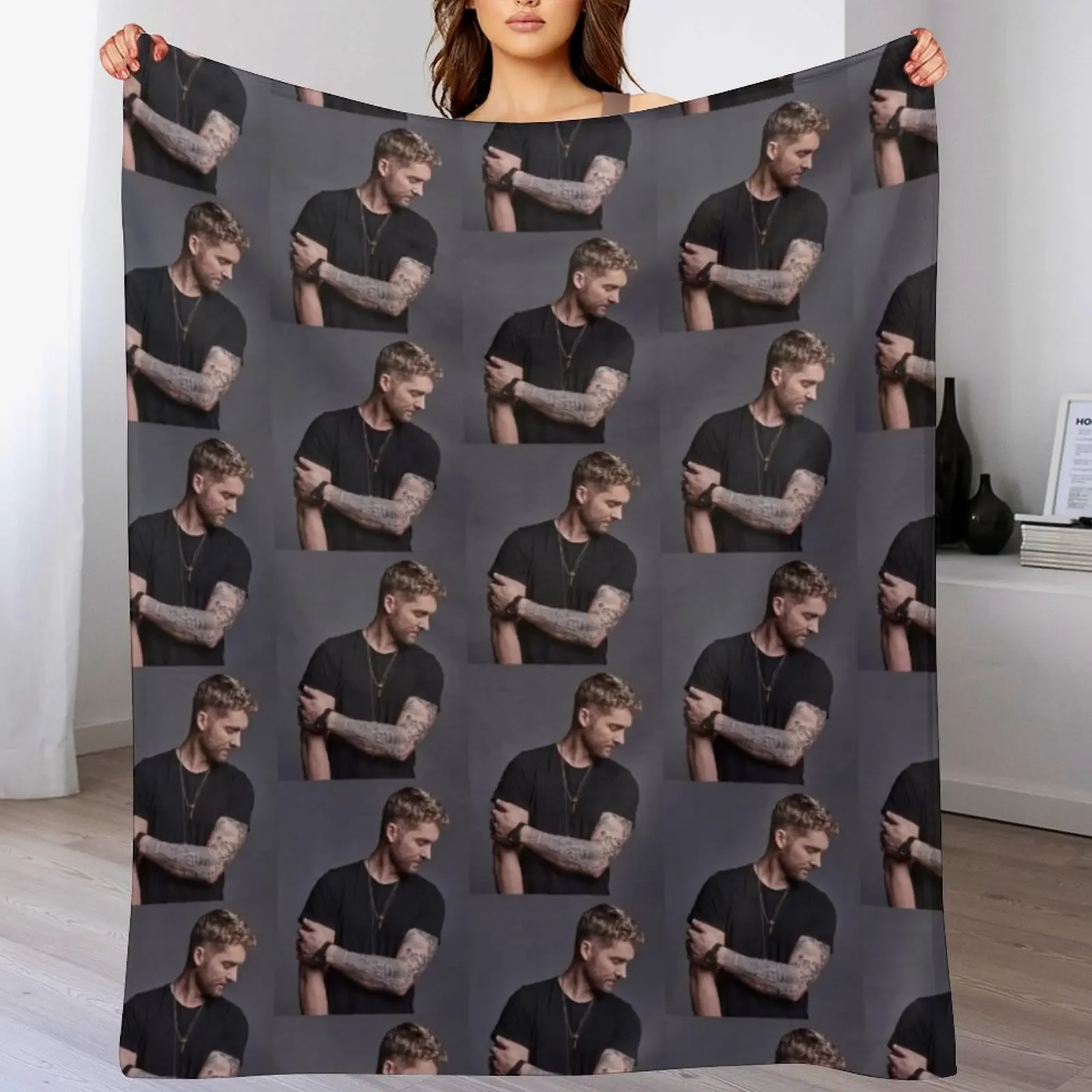 lar3 Brett ry Young sommer tour 2019 Throw Blanket Designers Furrys decorative Weighted Blankets