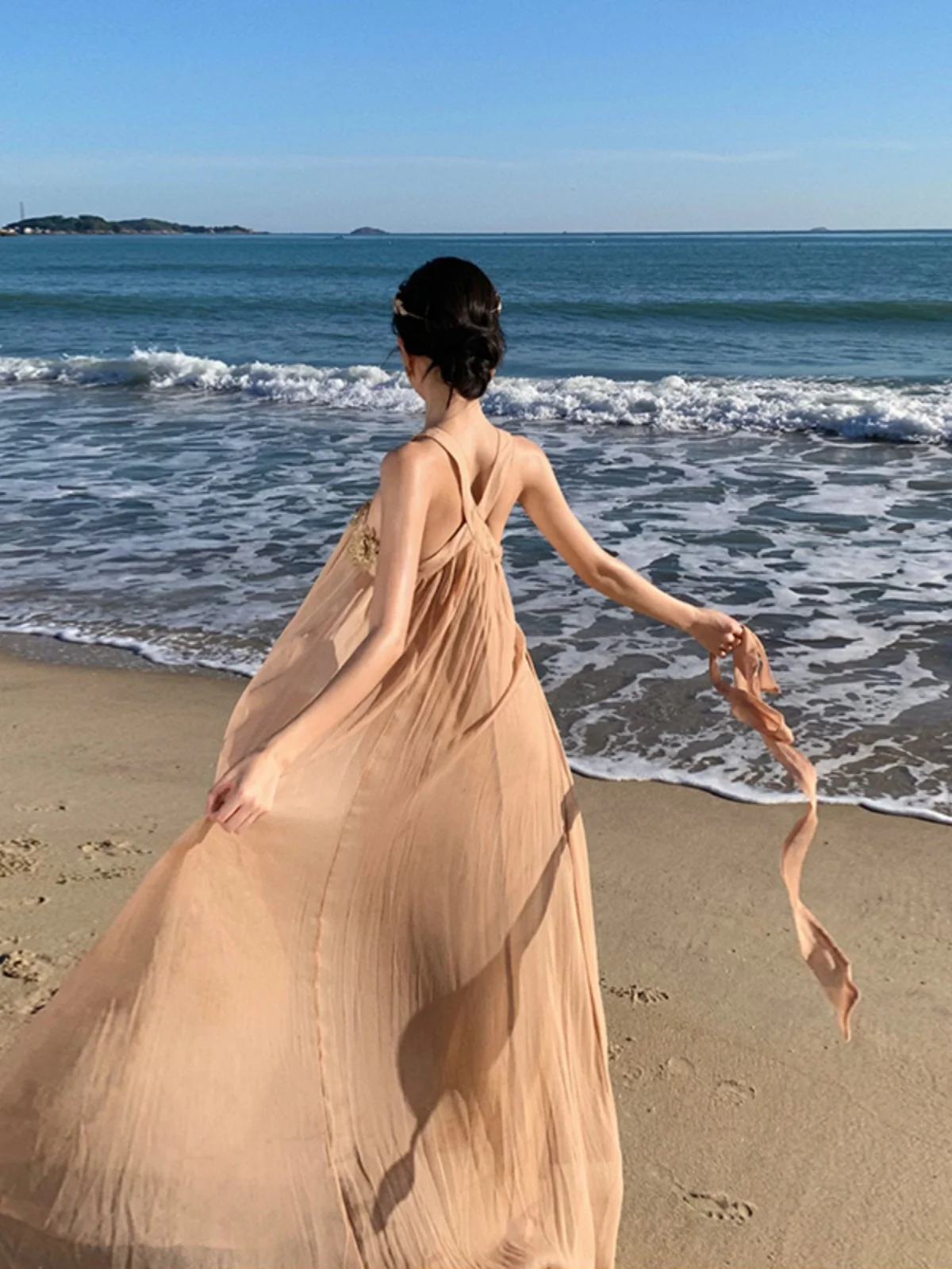 ボヘミアンシックなゆったりとしたロングビーチドレス、フェアリーTのようなスカート、夏のバケーションにぴったりのカジュアルで快適なポリエステルシフォンガウン