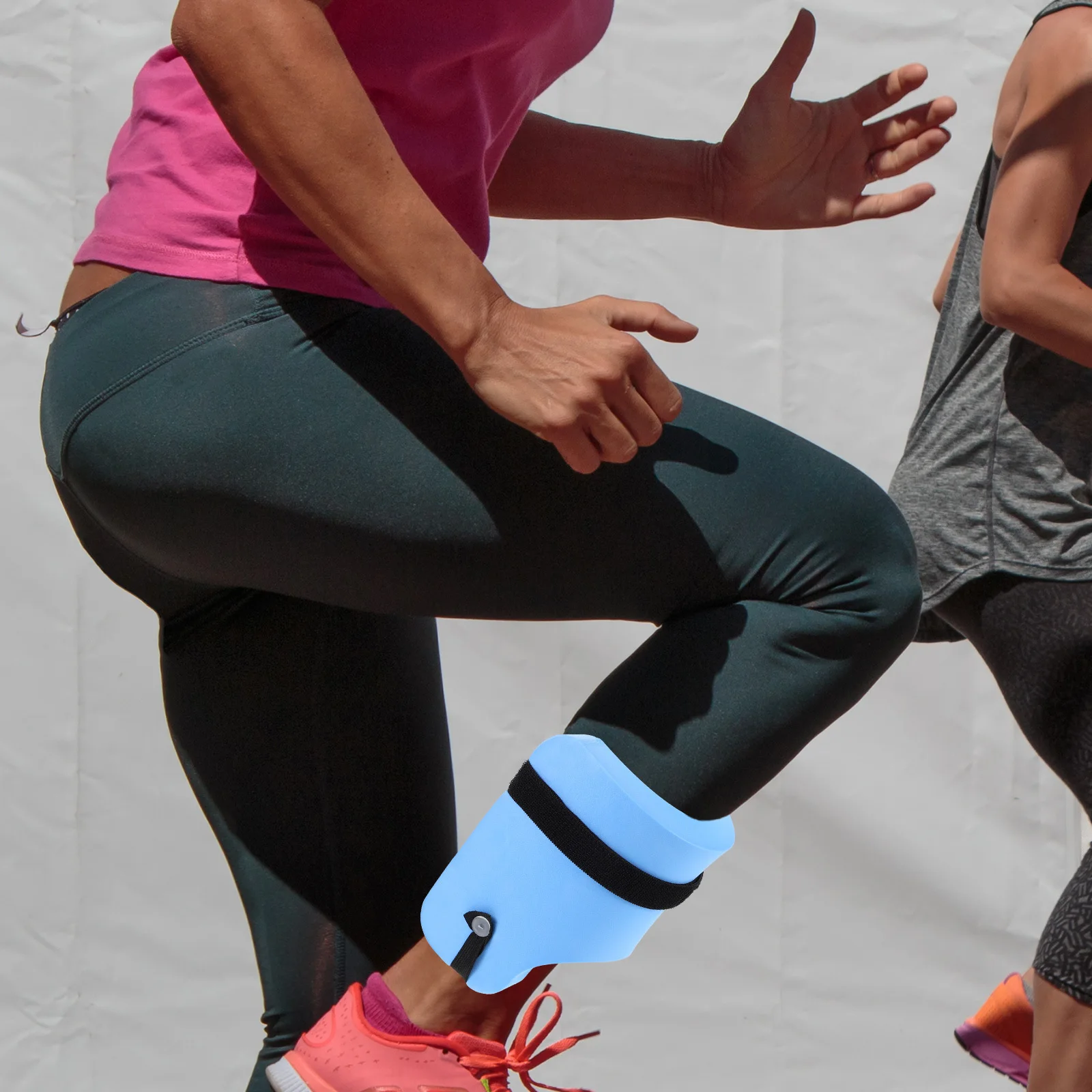 

1Pair Eva Water Jogging Leg Support Float Shoes for Elderly Rehabilitation Fitness Yoga Training Workout Ankles Arms Belts