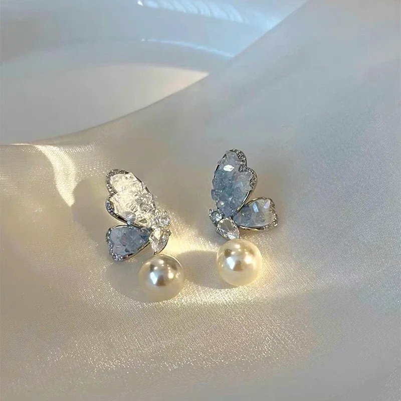 2024 New Pearl Pendant Blue Crystal Zircon Butterfly Stud Earrings for Women Fashion Trend Personality Sweet Girls Jewelry Gift