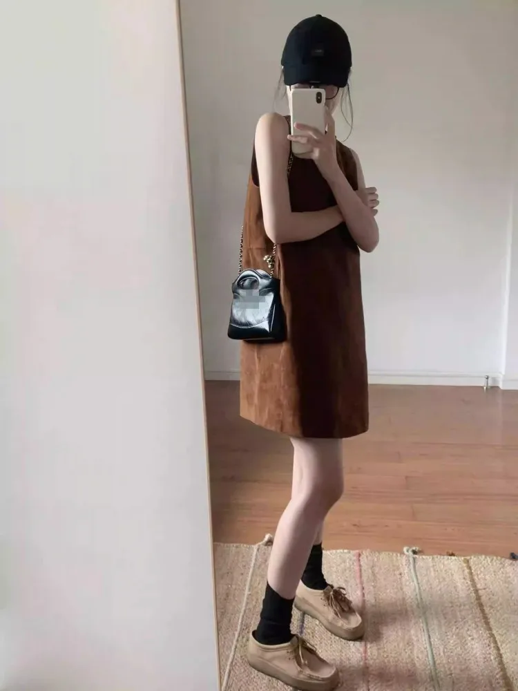Vrouwen lederen jurk casual mouwloze O-hals suède schapenvacht korte jurken losse pasvorm mode dames trui tankjurk