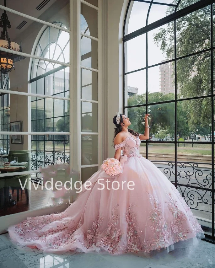 

Customized Elegant Pink Princess Lace-up Prom Dresses 15 Years Formal Occasion Quinceanera Dress Tutu Beaded Appliques