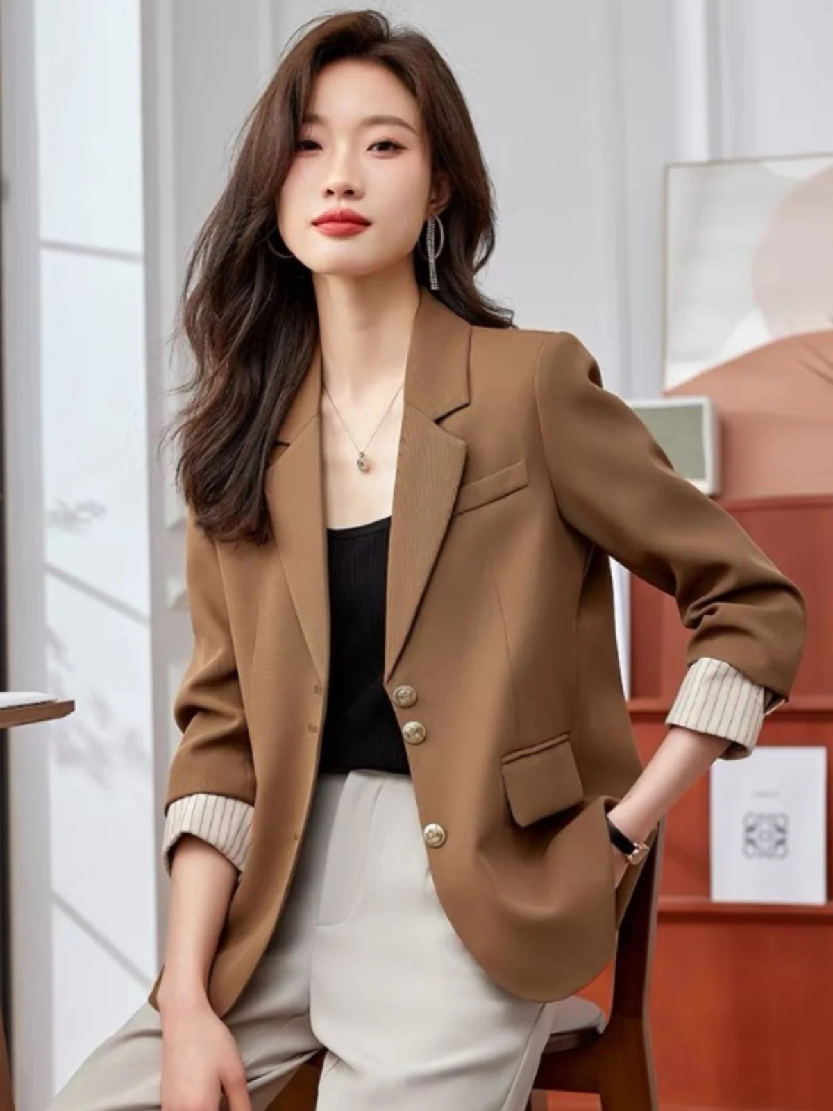 Spring New Style Casual Tailored Women's Suit Jacket Fashionable Elegant Design Polyester Long Sleeve Single Button Closure