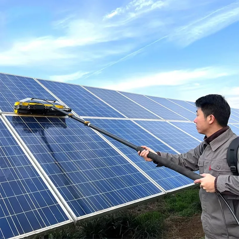 China Manufacturer 3.5/5.5/7.5M Telescopic Solar Panel Cleaning Machine Rotating Power Brush