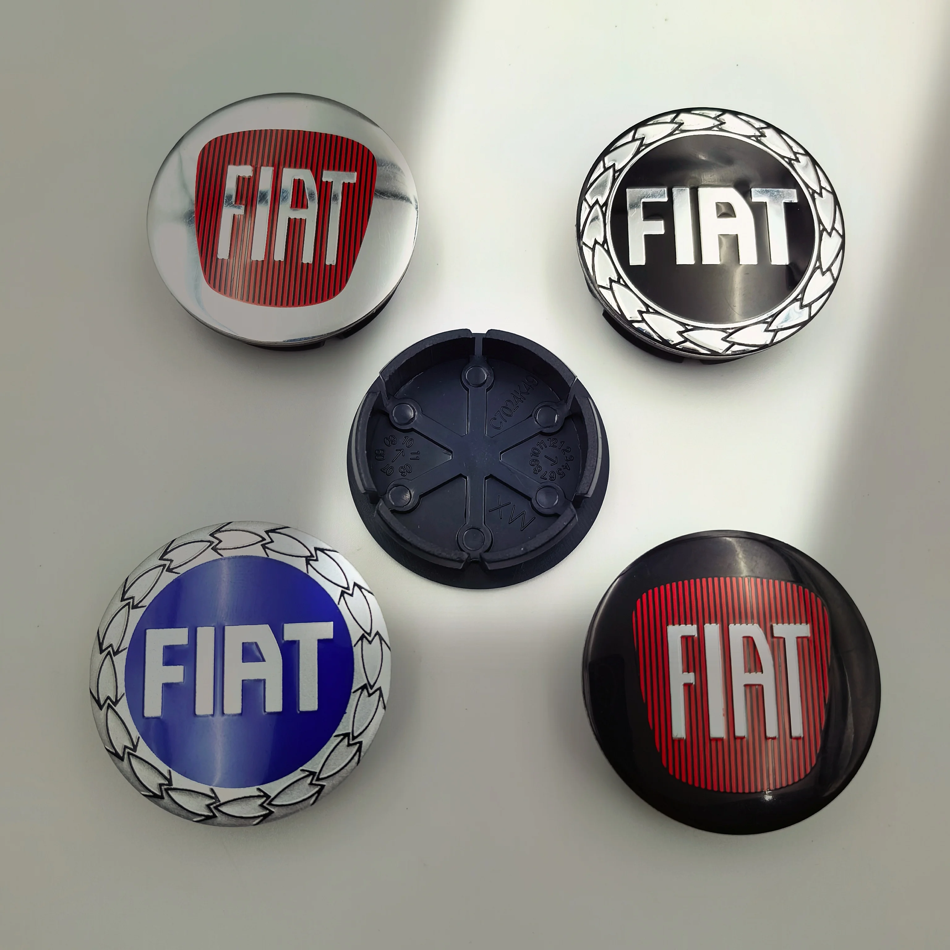 4pcs 50mm fiat logo car emblem Wheel Center Hub Caps auto Rim refit dust-proof badge covers emblem styling accessories For FIAT