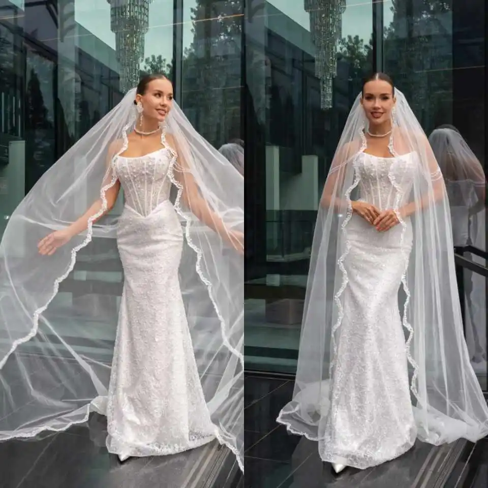 Vintage Bridal Veil Multi Layer Sheer Tulle Delicate Scalloped Lace Edge Flowing Floor Sweeping Train Wedding Reception Formal