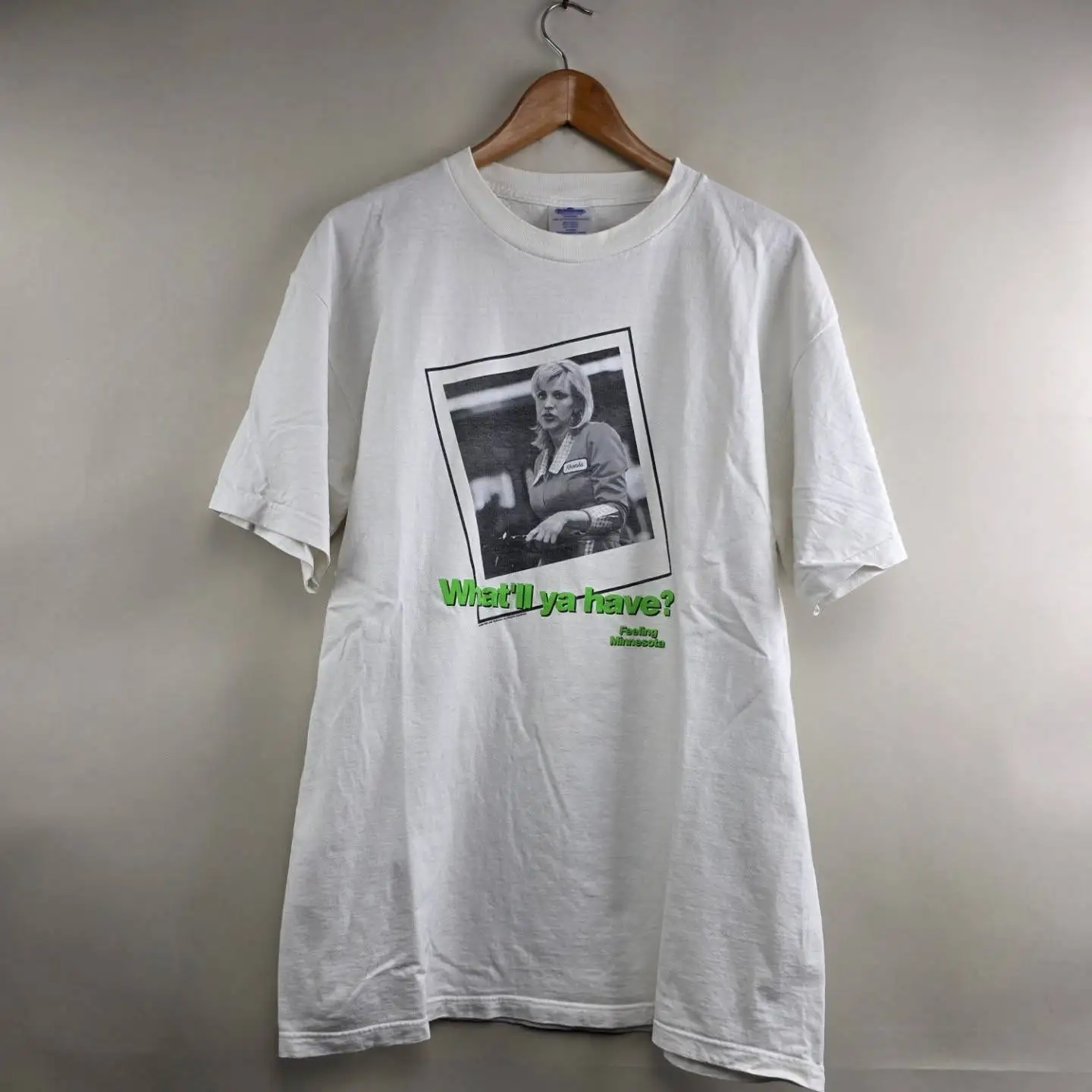 

Ретро-энциклопедия, 1996 г., повседневные и нишевые футболки с короткими рукавами из чистого хлопка для мужчин и женщин с отверстиями Minesota Hole