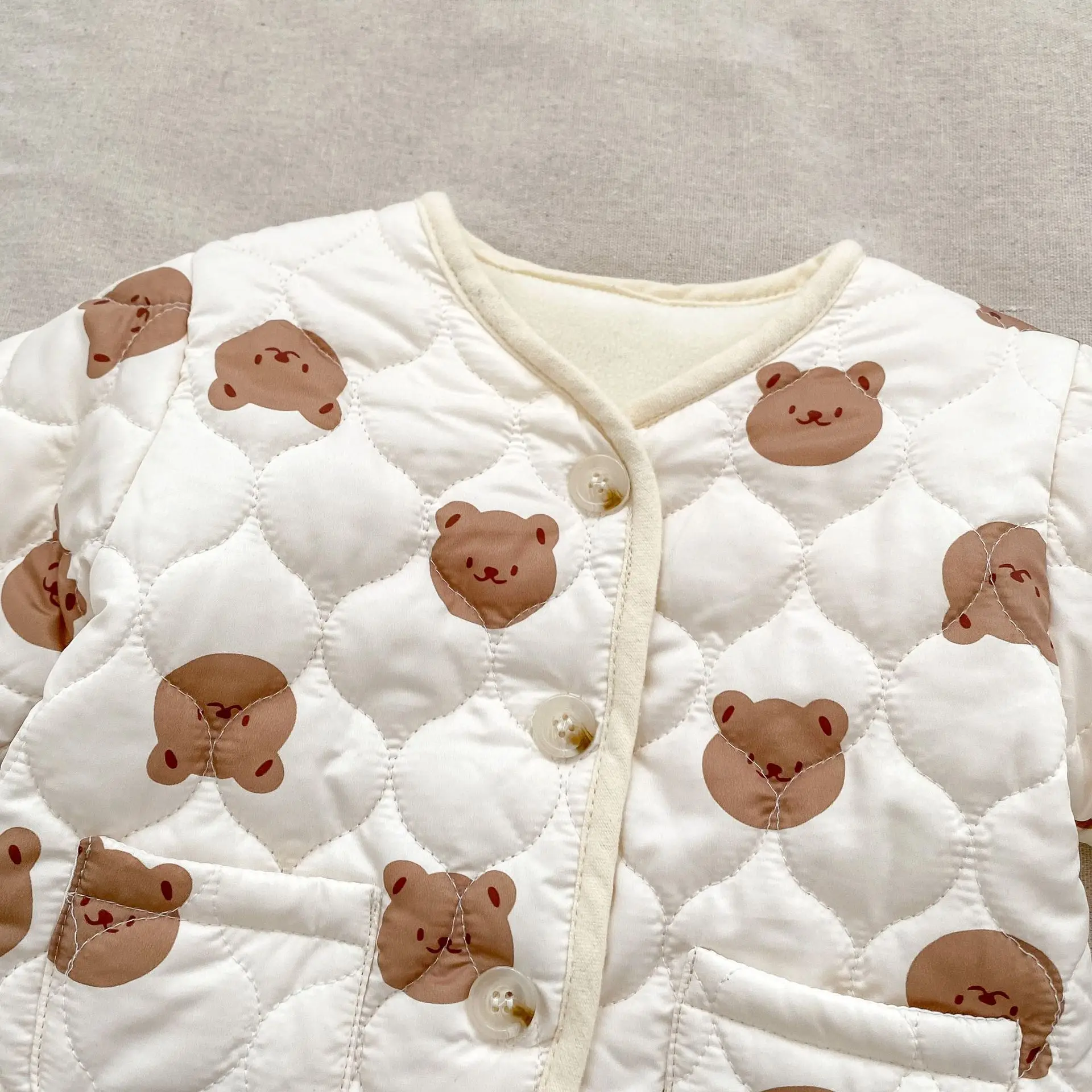 Cárdigan acolchado de algodón para niño y niña, chaqueta gruesa con estampado de dibujos animados de oso bonito, pantalones de algodón para Otoño e Invierno