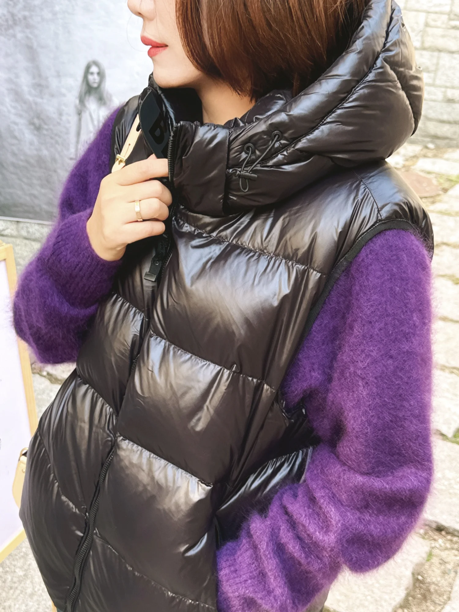 

Warm Goose down Vest Women's Winter New Sle Thiened Hooded Svel Y03 Faionable Casual Color Blo Zipper Closure