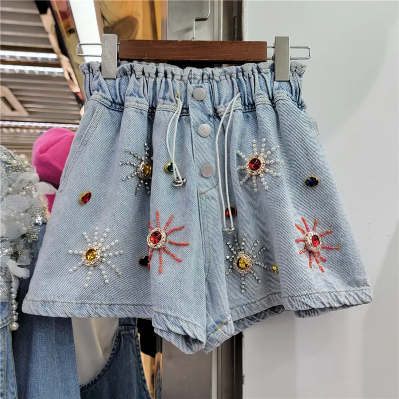 

2024 Spring Summer New Heavy Industry Colorful Beaded Diamond High Waist Slim Wide Leg Denim Shorts Women LX211