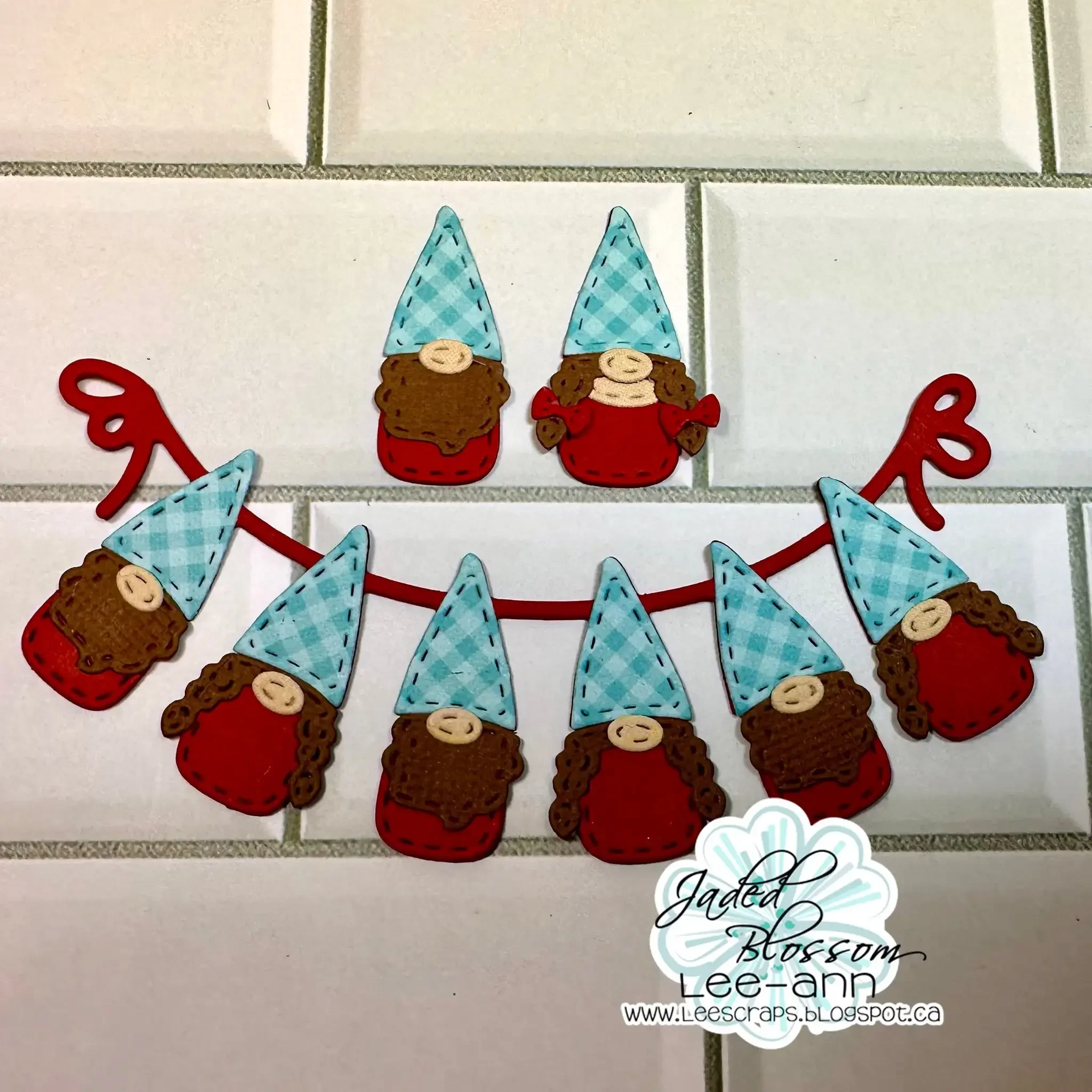 الجمعة السوداء جنوم إصدار جديد Stamps قطع معدنية يموت Stencil DIY بها بنفسك سجل القصاصات بطاقة الحرفية قالب لوازم الديكور 2025