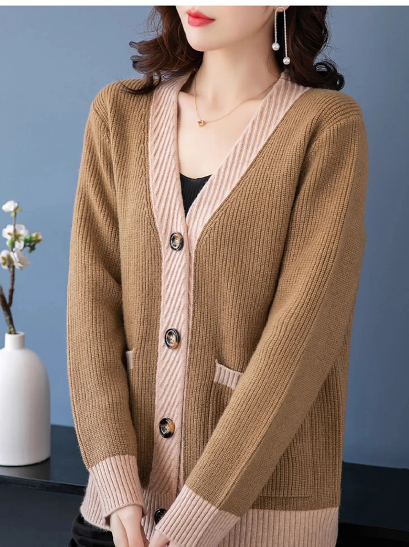 

Новинка 2025 года, вязаный открытый кардиган, женская свободная универсальная верхняя одежда больших размеров, модный свитер, джет для полных мам