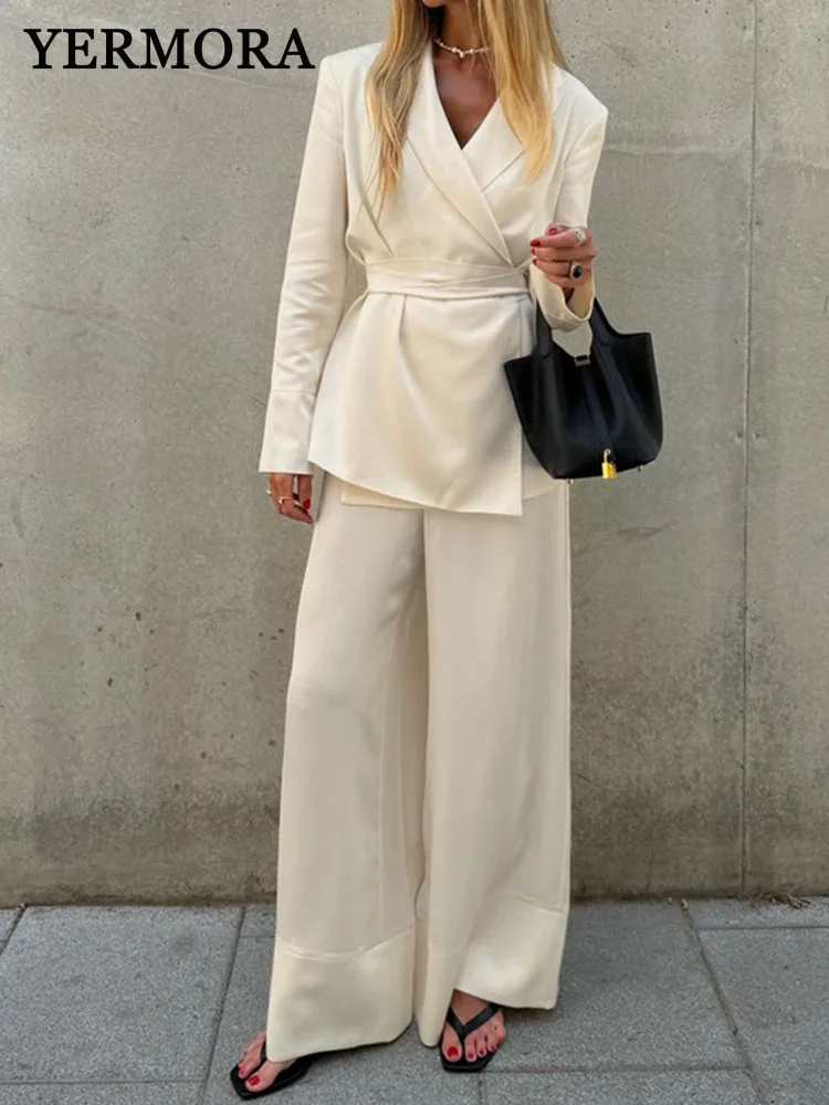 

YERMORA женский абрикосовый короткий повседневный пиджак с поясом, комплект из двух предметов, свободные новые широкие брюки, модный прилив, весна-осень 2025