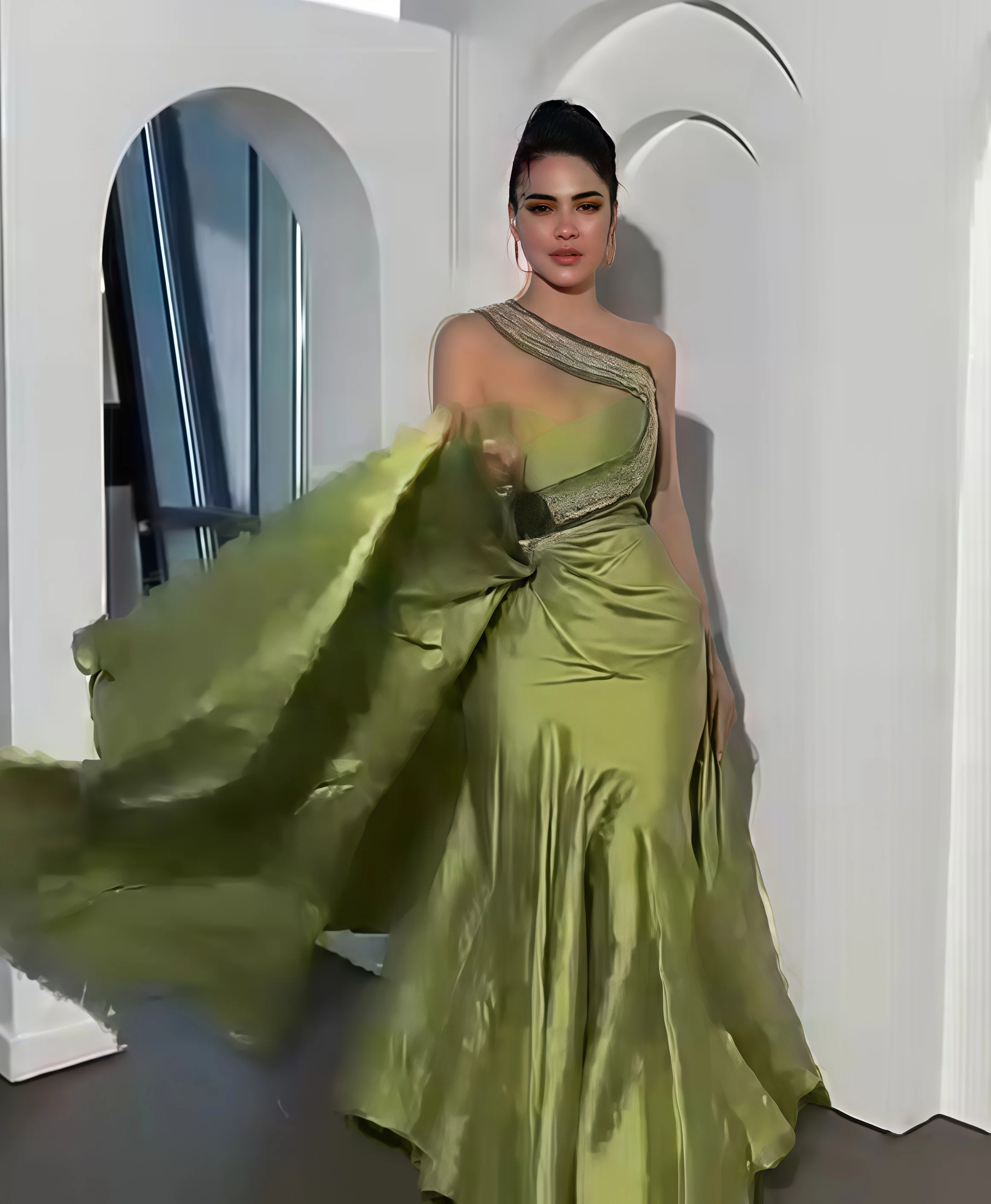 

Olive Green One Shoulder Prom Dresses Long for Women 2026 Long Sleeve Crystal Overskirt Formal Evening Gowns Customized