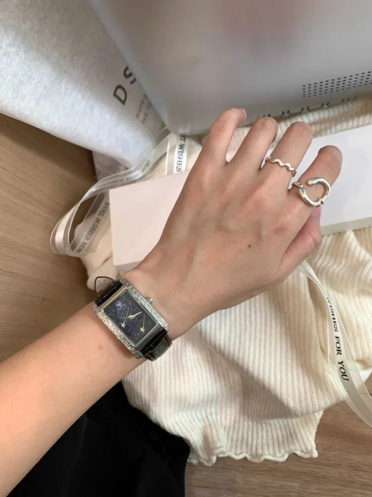 Gypsy Square Light Luxury Diamond Simple Premium Belt Business Quartz Watch