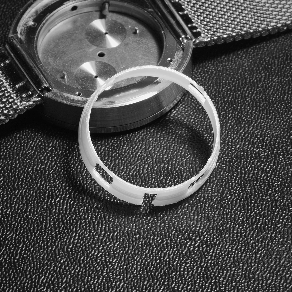 1/2/3/5Pcs Plastic Watch Spacer Ring for NH35 Movement 41MM Watch Case Inner Cover Ring Spare Parts Watch Inserts for Watchmaker