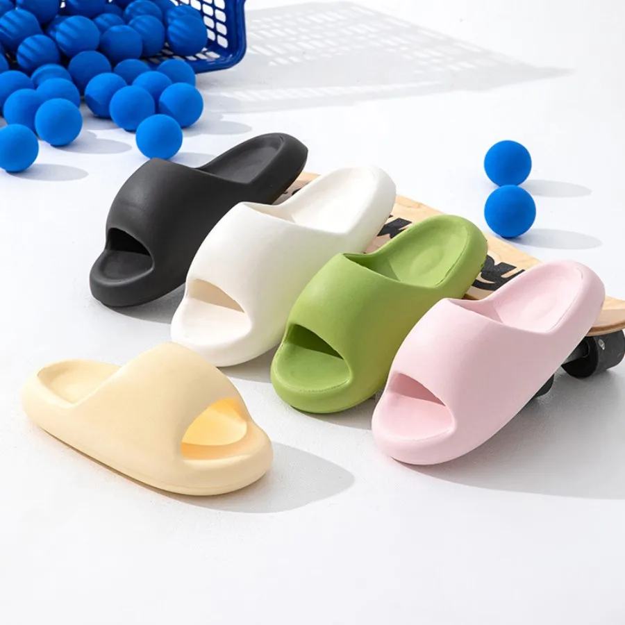 New Home Poop Feeling Slippers For Women In Summer Suitable For Outdoor Wear With Soft Thick Sole And Anti Slip Suitable For Hom