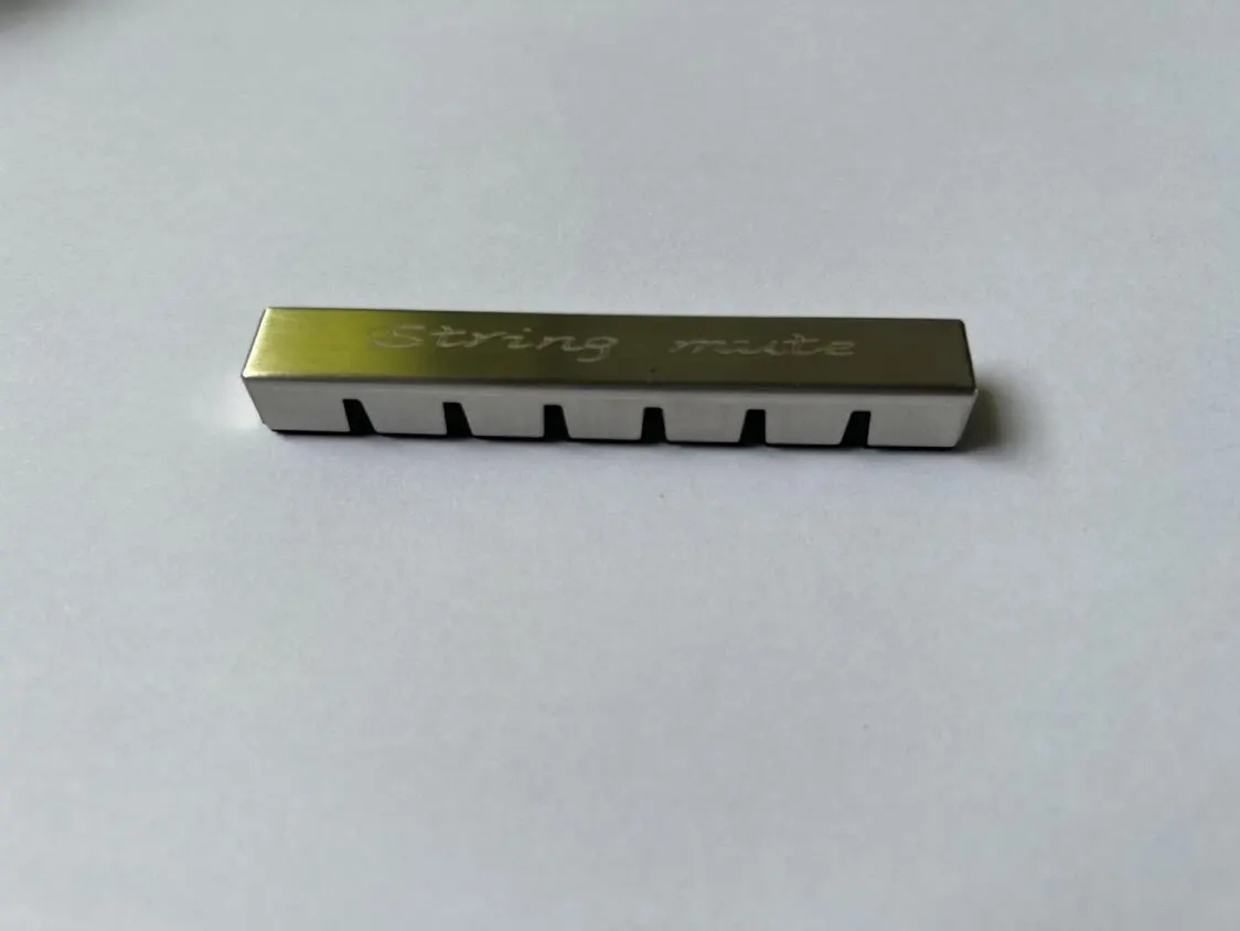 

Подушечка для снижения тона гитарного звука, защита струн, звукопоглощающая накладка для классических и акустических гитар