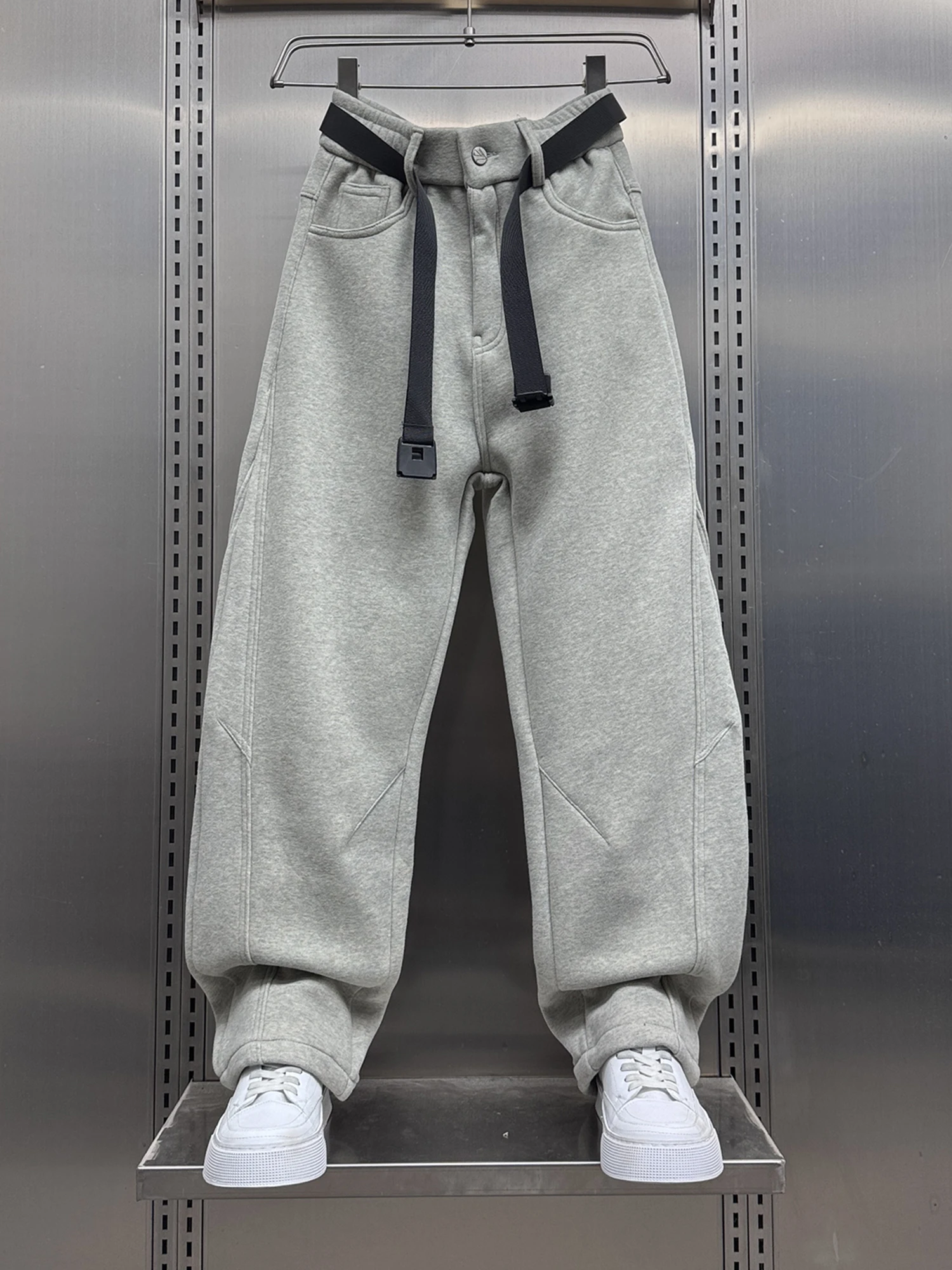 

Мужские спортивные повседневные брюки в японском уличном стиле с флисовой подкладкой, с поясом, сшитые из разных материалов, осенне-зимние, прямого кроя