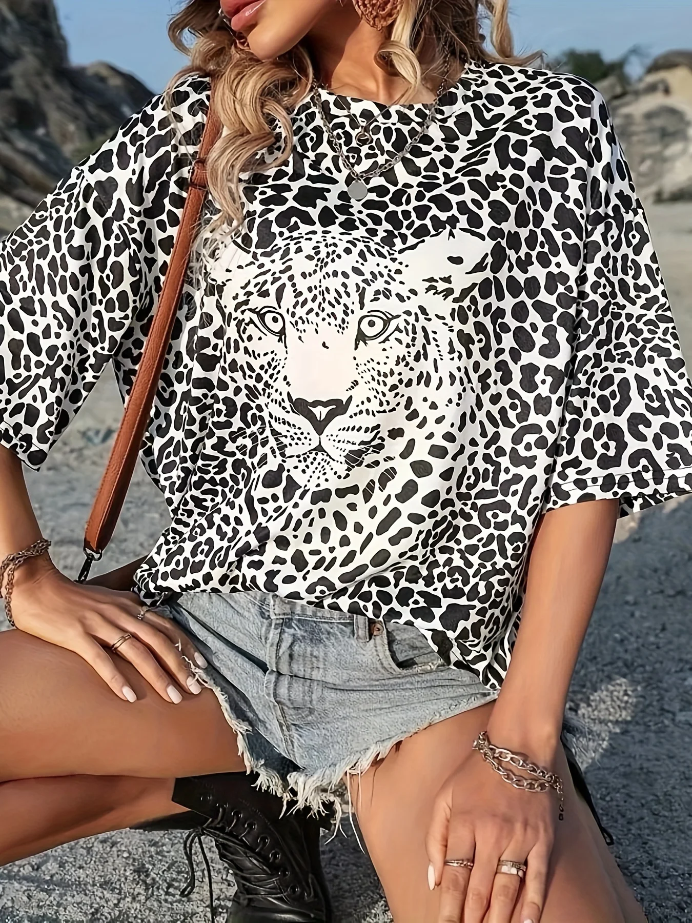 Leopard Print T shirt Plus Size Short sleeve SummerCasual Crew Tee Tops  Women Vintag Street Fashion 3D Print T-shirt