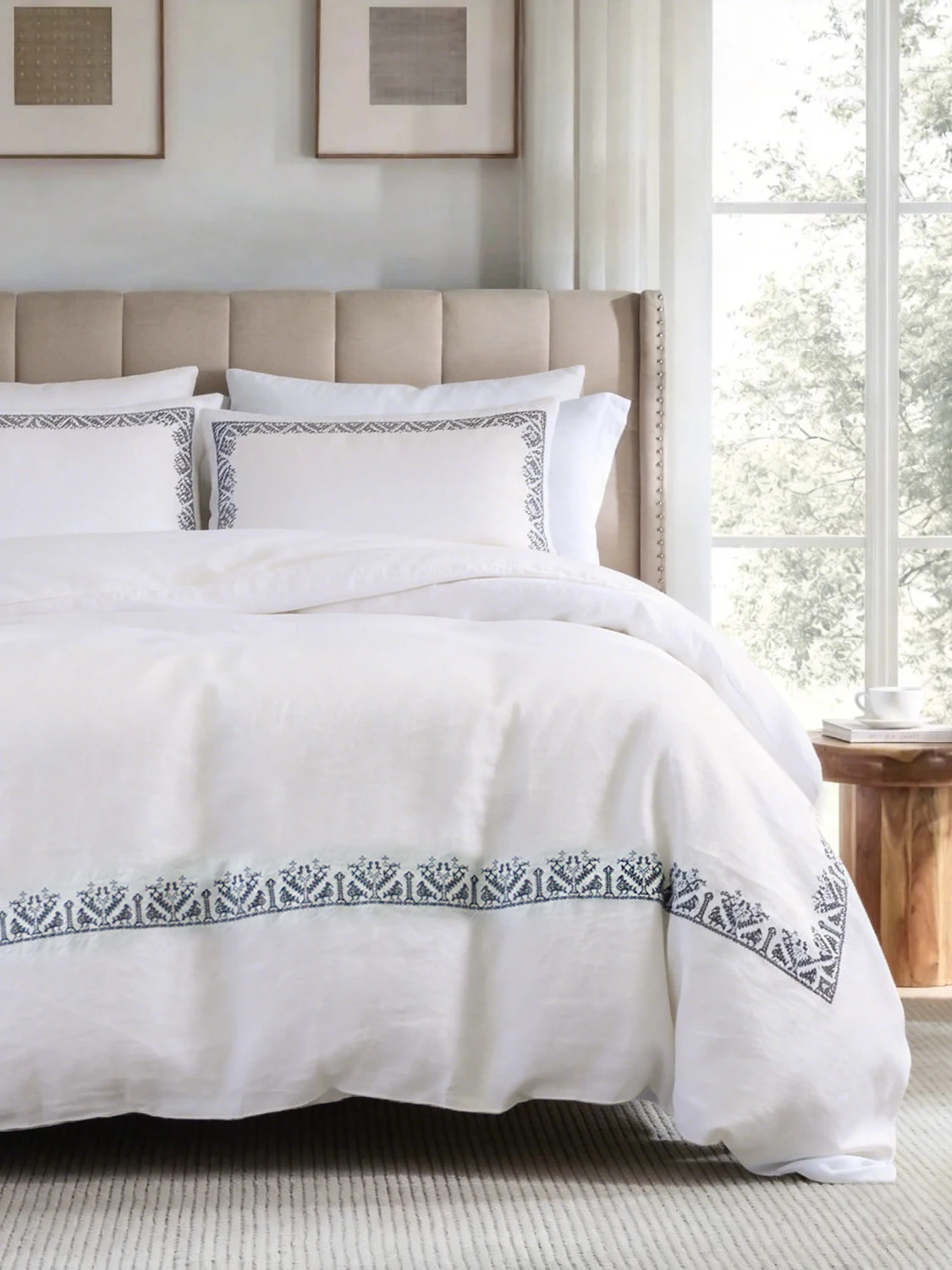 Pure Linen 4-Piece Set Embroidered Bed Linen, Simple but Elegant Linen Home Decor Accessories
