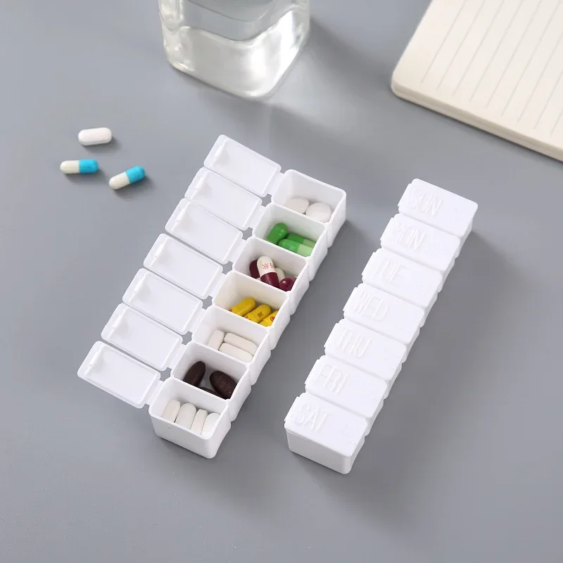 

1/2Pcs 7 Day Pill Organizer Weekly Medicine Box 7 Compartments Strip Type Portable Pill Case for Vitamin Tablet Storage