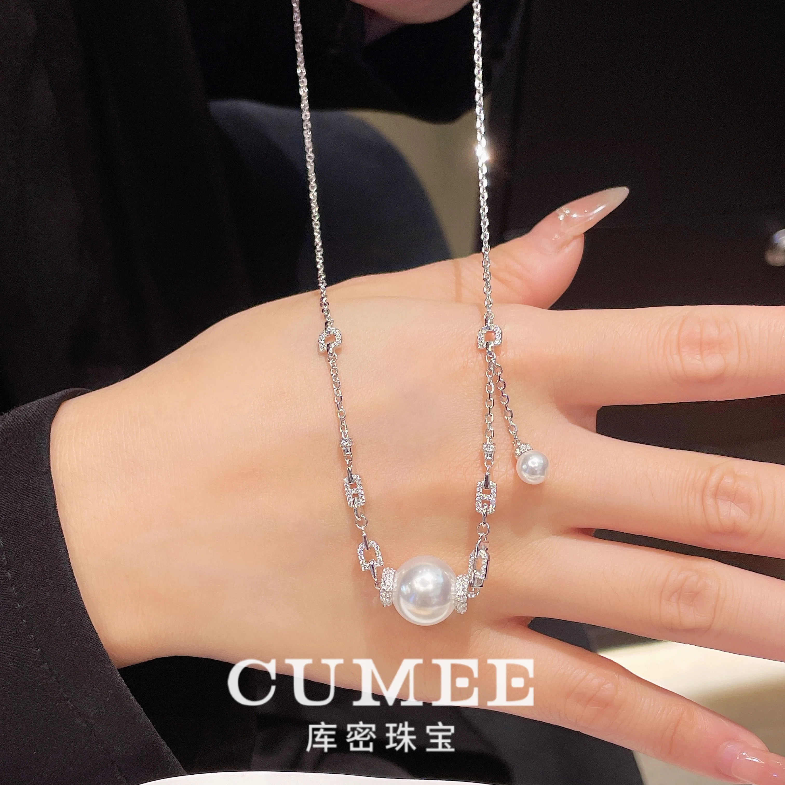

CUMEE Beautiful Simple Pearl Chain Summer New Product Artificial Australian White Bead Necklace. Silver-plated Gold