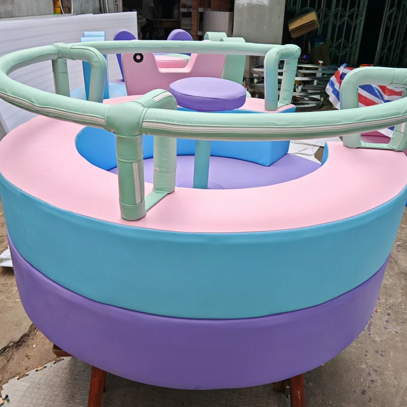 

2026 Cute Pink Lilac Manual Motorized Kids Party Event Indoor Outdoor Soft Play Equipment Soft Play Merry Go Round White Soft Pl